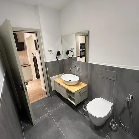 Bluenest1 Саранда